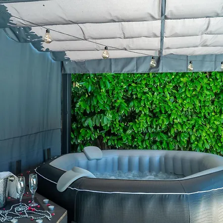 Charming Dory With Heated Pool&whirlpool