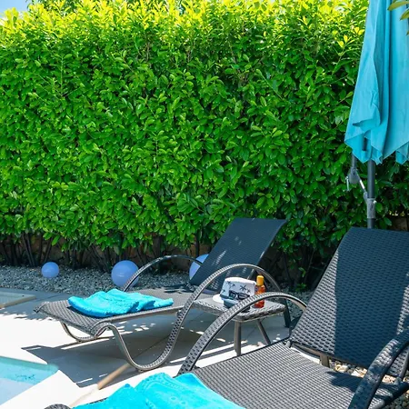 Charming Dory With Heated Pool&whirlpool *