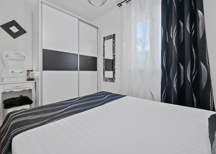 Charming Dory With Heated Pool&whirlpool