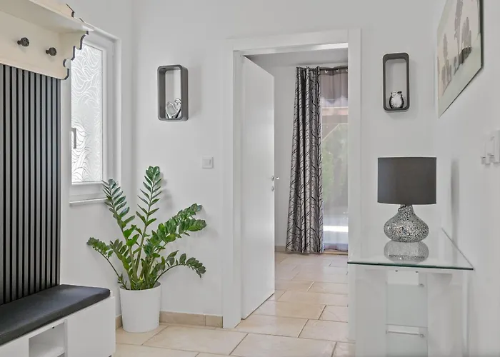 Charming Dory With Heated Pool&whirlpool Barusic