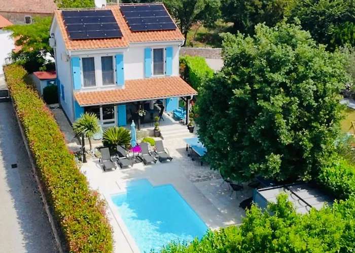 Βίλα Charming Dory With Heated Pool&whirlpool *