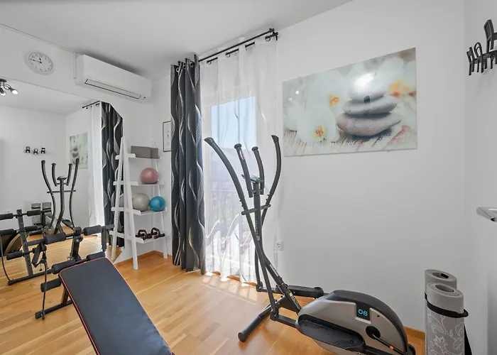 Βίλα Charming Dory With Heated Pool&whirlpool *