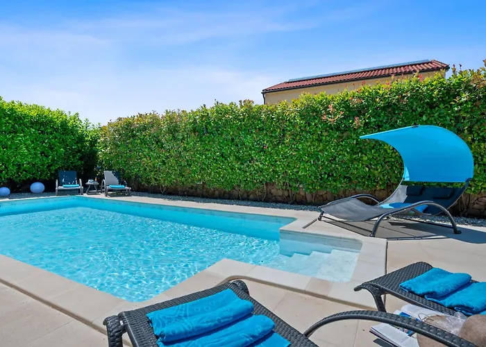 Charming Dory With Heated Pool&whirlpool Βίλα Barusic