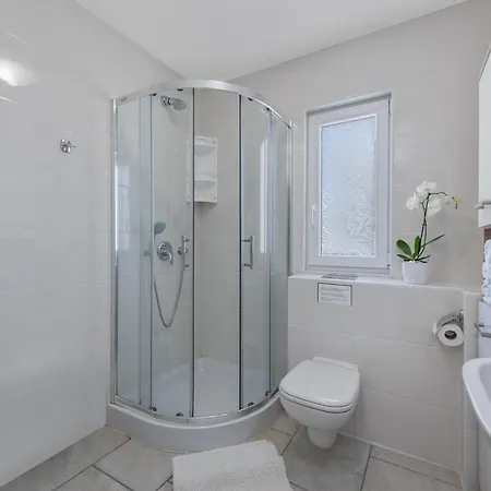 Villa Charming Dory