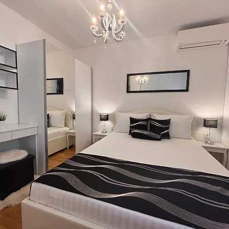 Vilă Charming Dory With Heated Pool&whirlpool *